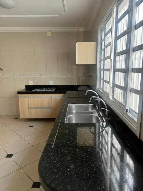 Casa com 3 quartos à venda, 360m2 em São João Batista (Venda Nova), Belo Horizonte - MG - imagem 4 Foto 4 de Casa com 3 quartos à venda, 360m2 em São João Batista (Venda Nova), Belo Horizonte - MG