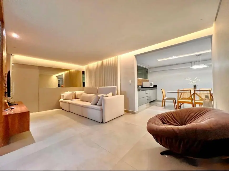 Foto 2 de Apartamento com 3 quartos à venda, 32m2 em Castelo, Belo Horizonte - MG
