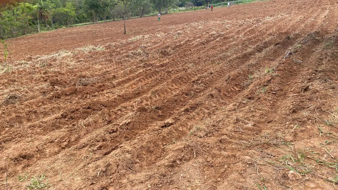 Foto 6 de Terreno / Lote à venda, 40000m2 em Jaboticatubas - MG