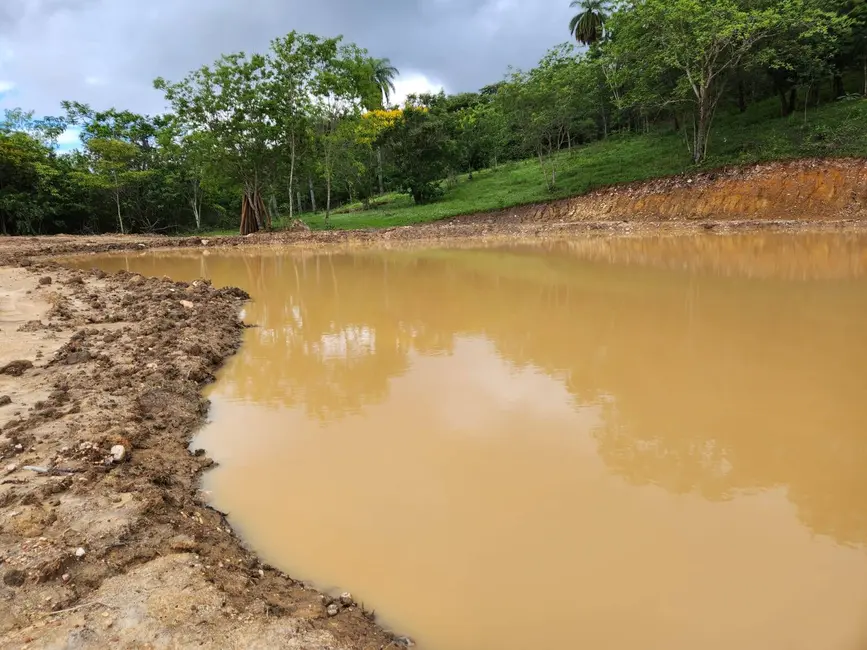 Foto 2 de Terreno / Lote à venda, 40000m2 em Jaboticatubas - MG