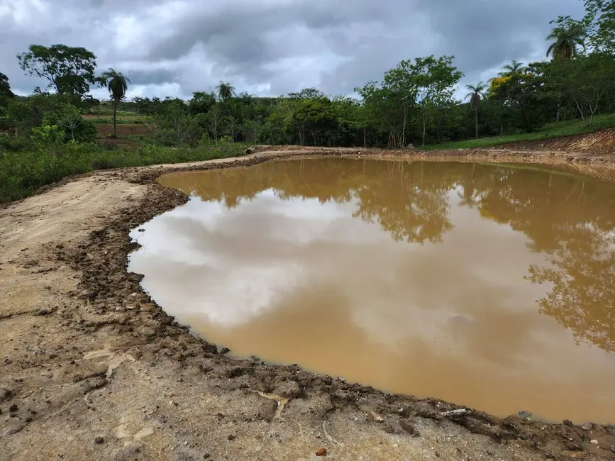 Foto 4 de Terreno / Lote à venda, 40000m2 em Jaboticatubas - MG
