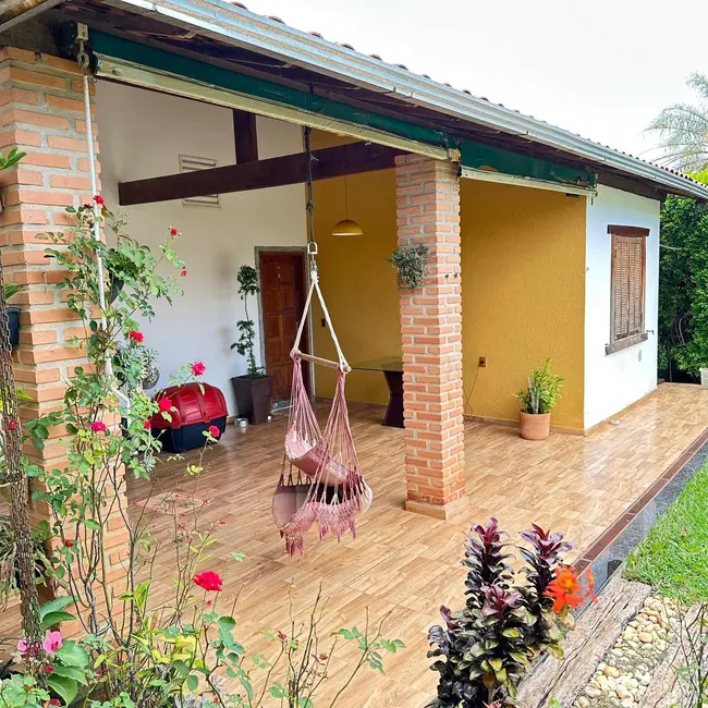 Foto 2 de Chácara com 2 quartos à venda, 850m2 em Jaboticatubas - MG
