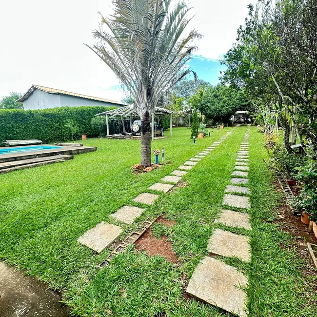 Foto 4 de Chácara com 2 quartos à venda, 850m2 em Jaboticatubas - MG