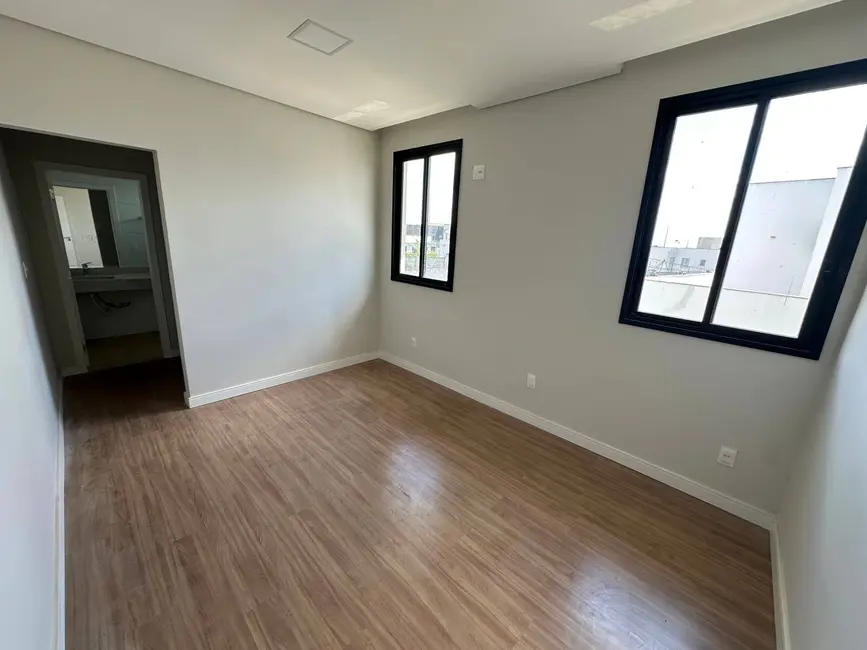 Foto 7 de Casa com 5 quartos à venda, 160m2 em Vespasiano - MG