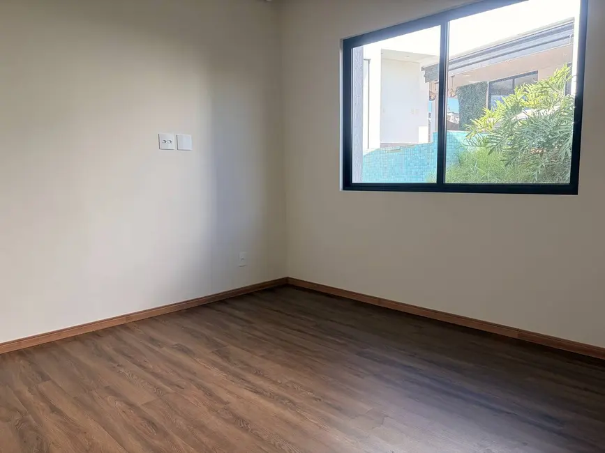 Foto 8 de Casa à venda, 400m2 em Vespasiano - MG