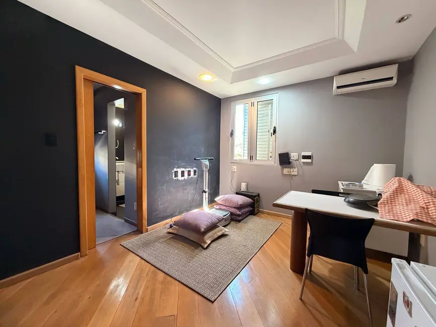 Casa com 6 quartos à venda, 360m2 em Ouro Preto, Belo Horizonte - MG - imagem 8 Foto 8 de Casa com 6 quartos à venda, 360m2 em Ouro Preto, Belo Horizonte - MG
