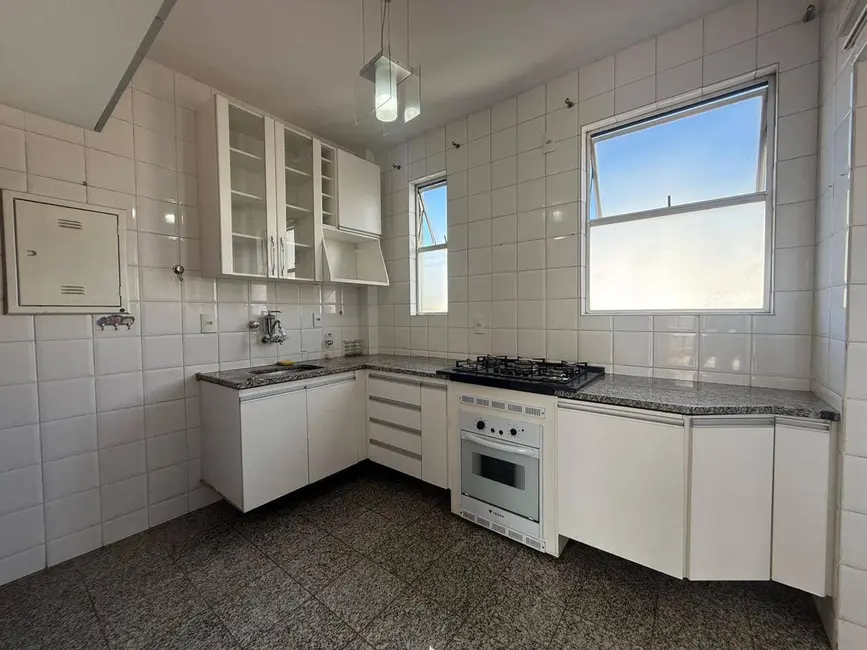 Foto 6 de Apartamento com 3 quartos à venda, 95m2 em Santa Tereza, Belo Horizonte - MG