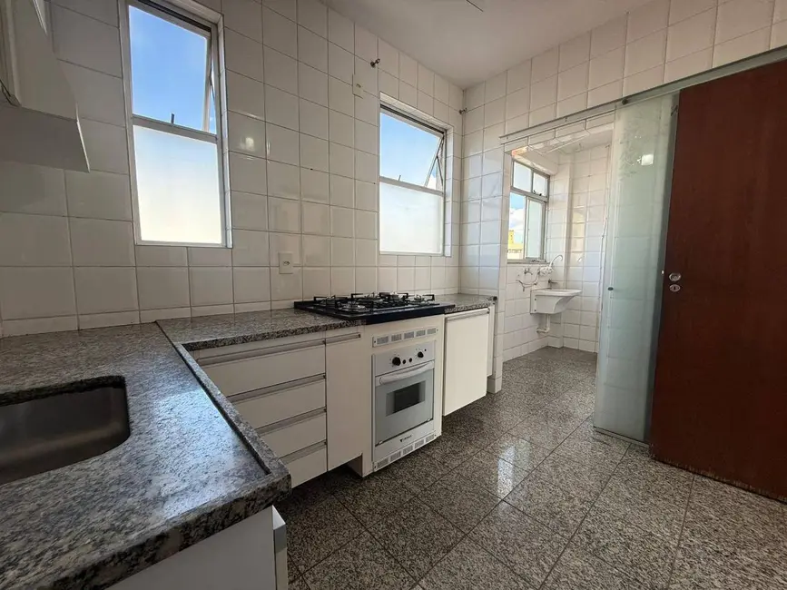 Foto 5 de Apartamento com 3 quartos à venda, 95m2 em Santa Tereza, Belo Horizonte - MG
