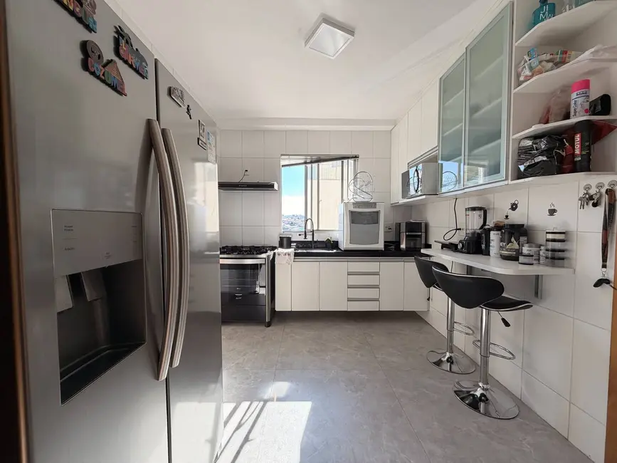 Foto 6 de Apartamento com 3 quartos à venda, 103m2 em Castelo, Belo Horizonte - MG