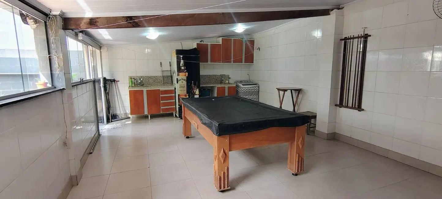 Casa com 3 quartos à venda, 130m2 em Contagem - MG - imagem 5 Foto 5 de Casa com 3 quartos à venda, 130m2 em Contagem - MG