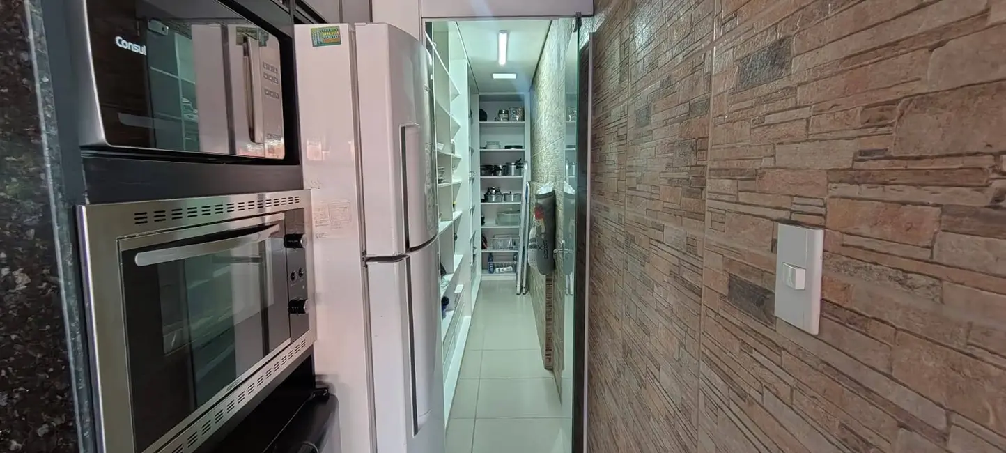 Casa com 3 quartos à venda, 130m2 em Contagem - MG - imagem 9 Foto 9 de Casa com 3 quartos à venda, 130m2 em Contagem - MG