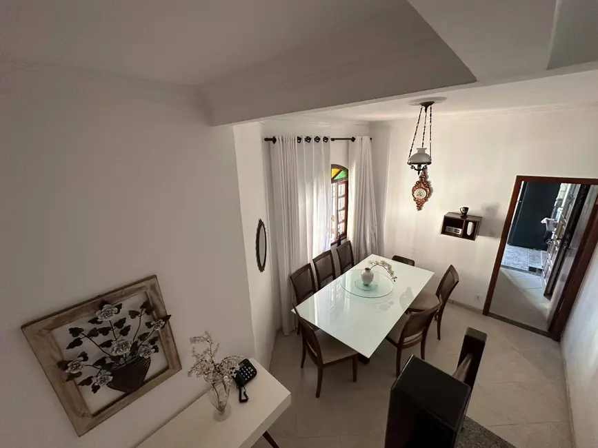Casa com 4 quartos à venda, 185m2 em Castelo, Belo Horizonte - MG - imagem 9 Foto 9 de Casa com 4 quartos à venda, 185m2 em Castelo, Belo Horizonte - MG