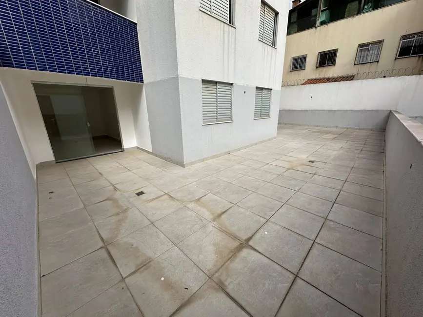 Foto 2 de Apartamento com 3 quartos à venda, 130m2 em Serrano, Belo Horizonte - MG