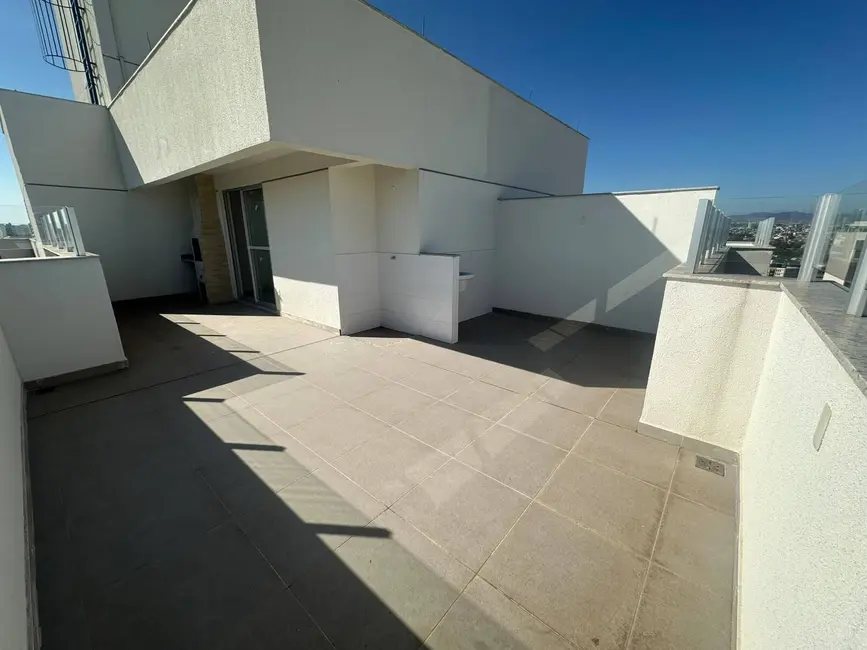 Apartamento com 2 quartos à venda, 30m2 em Serrano, Belo Horizonte - MG - imagem 2 Foto 2 de Apartamento com 2 quartos à venda, 30m2 em Serrano, Belo Horizonte - MG