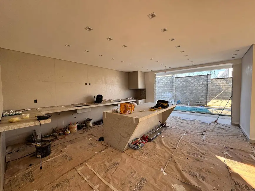 Foto 7 de Casa com 3 quartos à venda, 163m2 em Vespasiano - MG