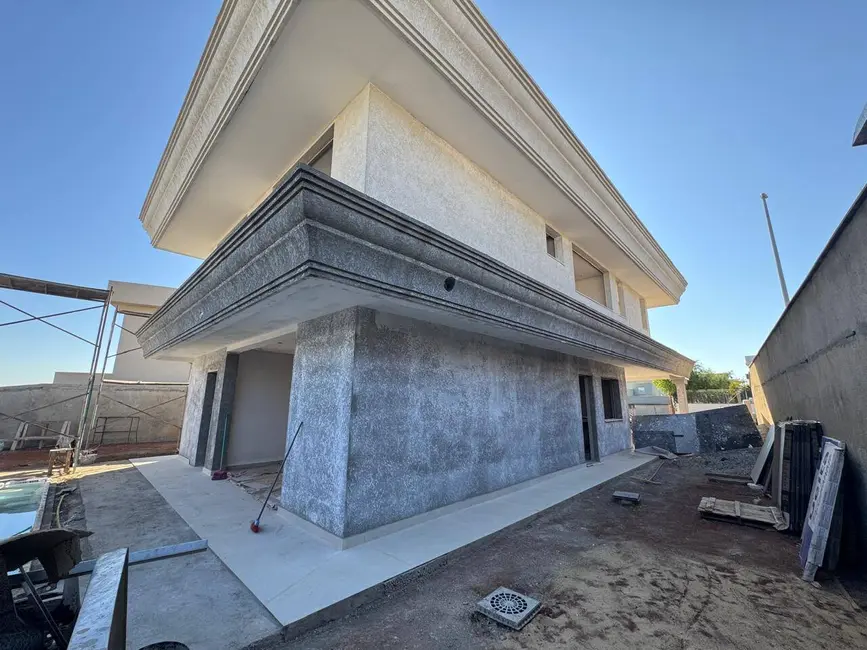 Foto 1 de Casa com 3 quartos à venda, 163m2 em Vespasiano - MG