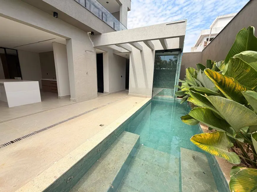 Foto 5 de Casa de Condomínio com 4 quartos à venda, 42m2 em Vespasiano - MG