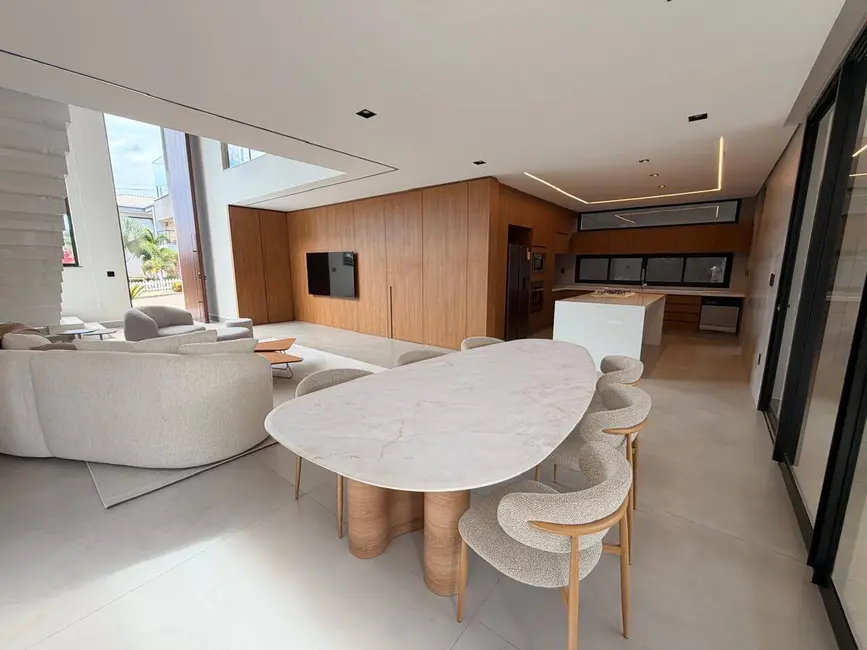 Foto 7 de Casa de Condomínio com 4 quartos à venda, 42m2 em Vespasiano - MG