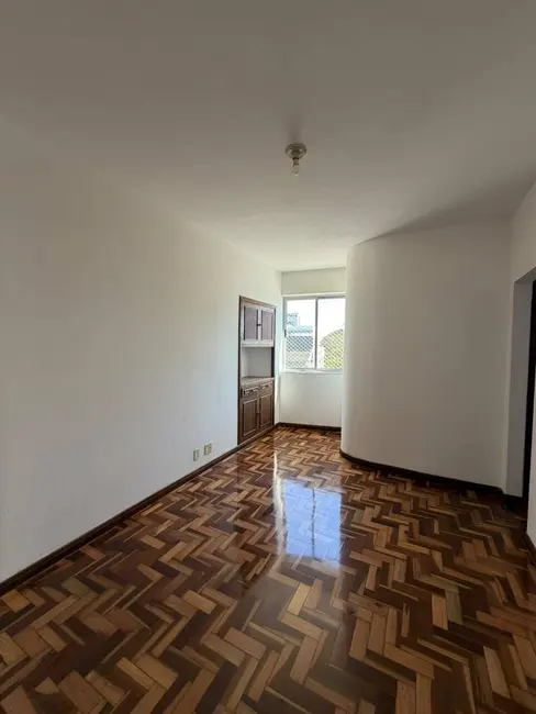 Foto 6 de Apartamento com 3 quartos para alugar em Santa Rosa, Belo Horizonte - MG