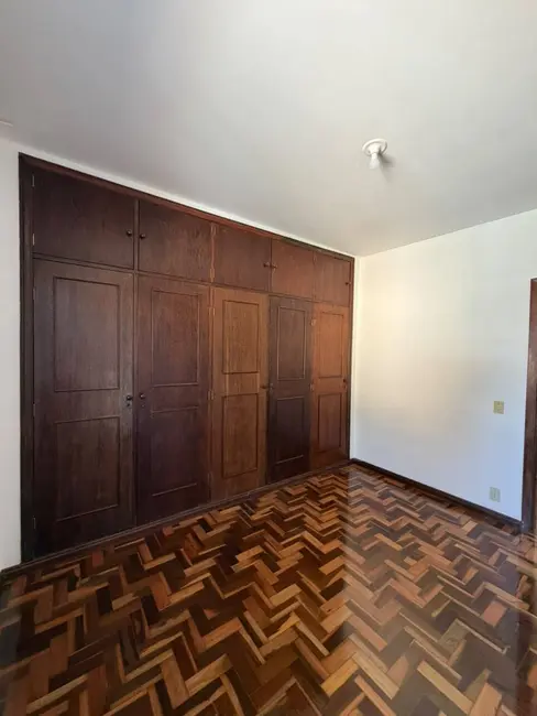 Foto 8 de Apartamento com 3 quartos para alugar em Santa Rosa, Belo Horizonte - MG