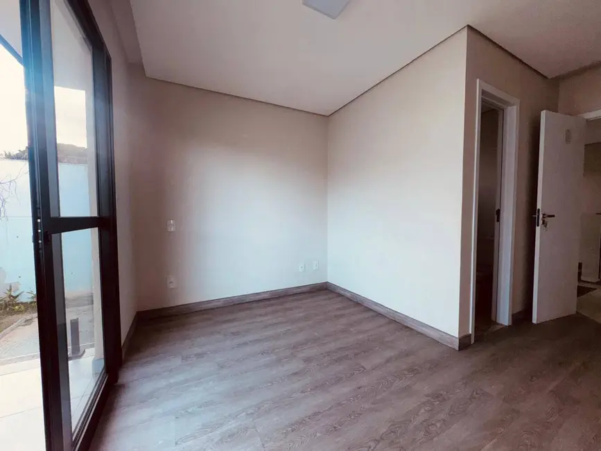 Casa de Condomínio com 4 quartos à venda, 200m2 em São Luiz, Belo Horizonte - MG - imagem 6 Foto 6 de Casa de Condomínio com 4 quartos à venda, 200m2 em São Luiz, Belo Horizonte - MG