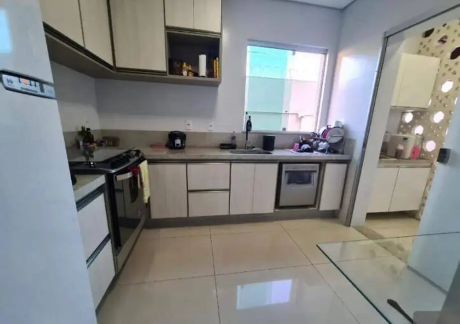 Foto 4 de Casa com 3 quartos à venda, 323m2 em Trevo, Belo Horizonte - MG