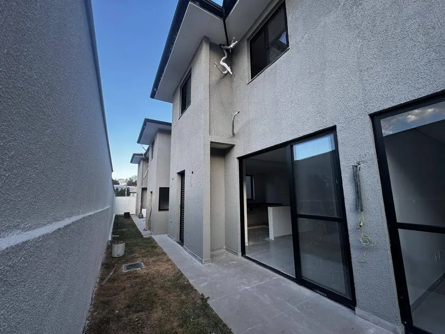 Foto 2 de Casa de Condomínio com 4 quartos à venda, 200m2 em São Luiz, Belo Horizonte - MG