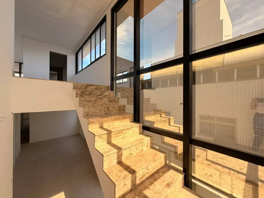 Foto 4 de Cobertura com 4 quartos à venda, 260m2 em Jaraguá, Belo Horizonte - MG