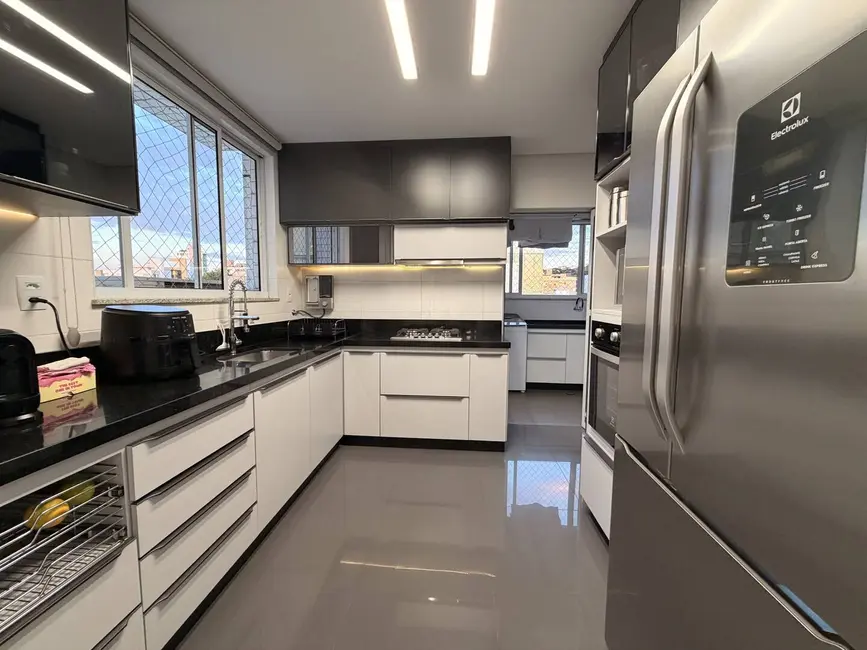 Foto 9 de Apartamento com 4 quartos à venda, 150m2 em Castelo, Belo Horizonte - MG