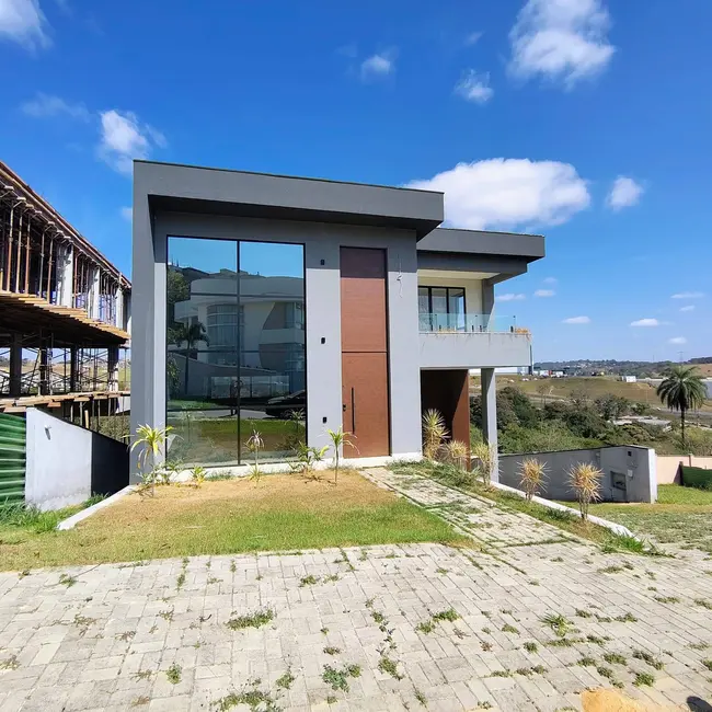Foto 2 de Casa de Condomínio com 5 quartos à venda, 73m2 em Vespasiano - MG