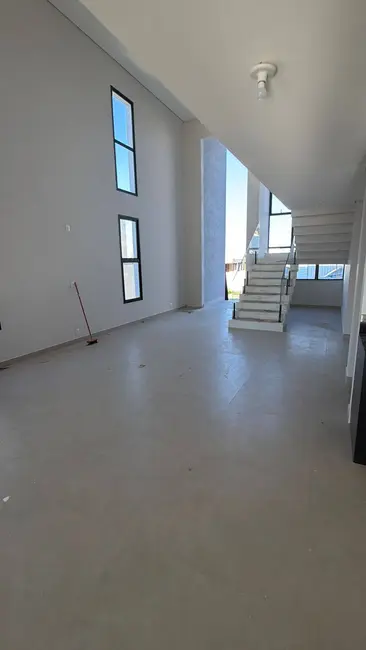 Foto 5 de Casa de Condomínio com 4 quartos à venda, 68m2 em Vespasiano - MG