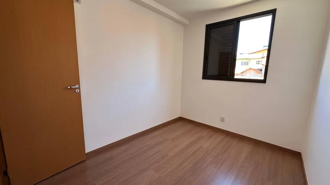 Foto 9 de Apartamento com 3 quartos à venda, 76m2 em Serrano, Belo Horizonte - MG