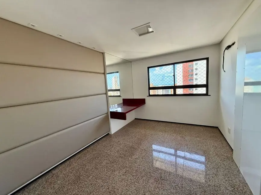 Foto 5 de Apartamento com 3 quartos à venda, 225m2 em Meireles, Fortaleza - CE