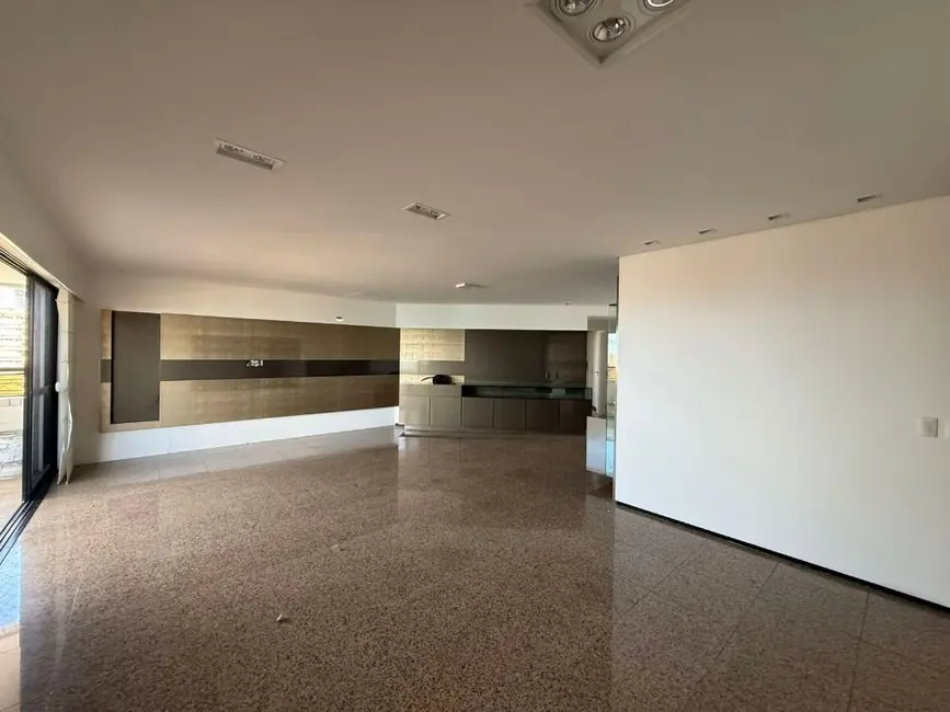 Foto 4 de Apartamento com 3 quartos à venda, 225m2 em Meireles, Fortaleza - CE