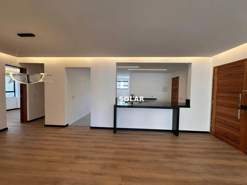 Foto 2 de Apartamento com 3 quartos à venda, 150m2 em Meireles, Fortaleza - CE