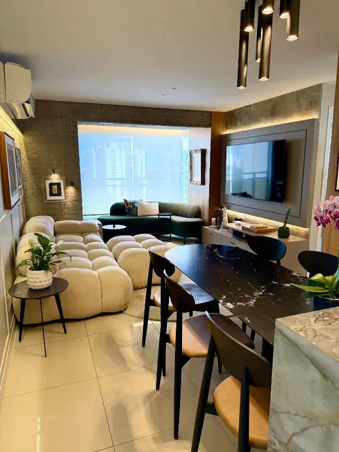 Foto 4 de Apartamento com 2 quartos à venda, 70m2 em Salinas, Fortaleza - CE