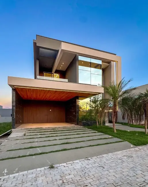 Casa de Condomínio com 4 quartos à venda, 331m2 em Eusebio - CE - imagem 1 Foto 1 de Casa de Condomínio com 4 quartos à venda, 331m2 em Eusebio - CE