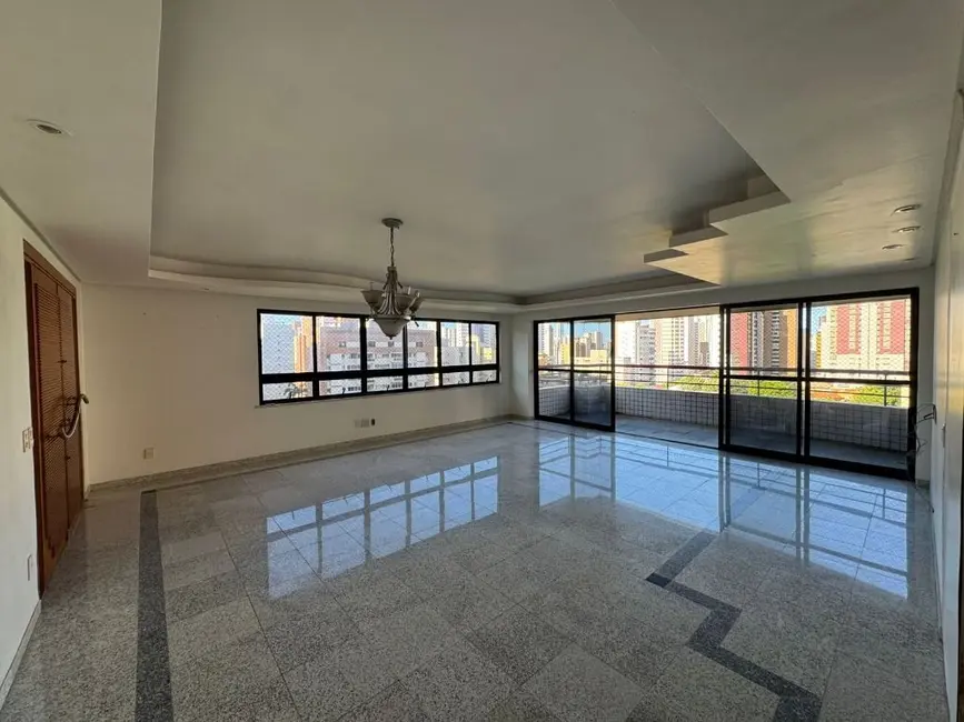Apartamento com 3 quartos à venda, 173m2 em Meireles, Fortaleza - CE - imagem 2 Foto 2 de Apartamento com 3 quartos à venda, 173m2 em Meireles, Fortaleza - CE