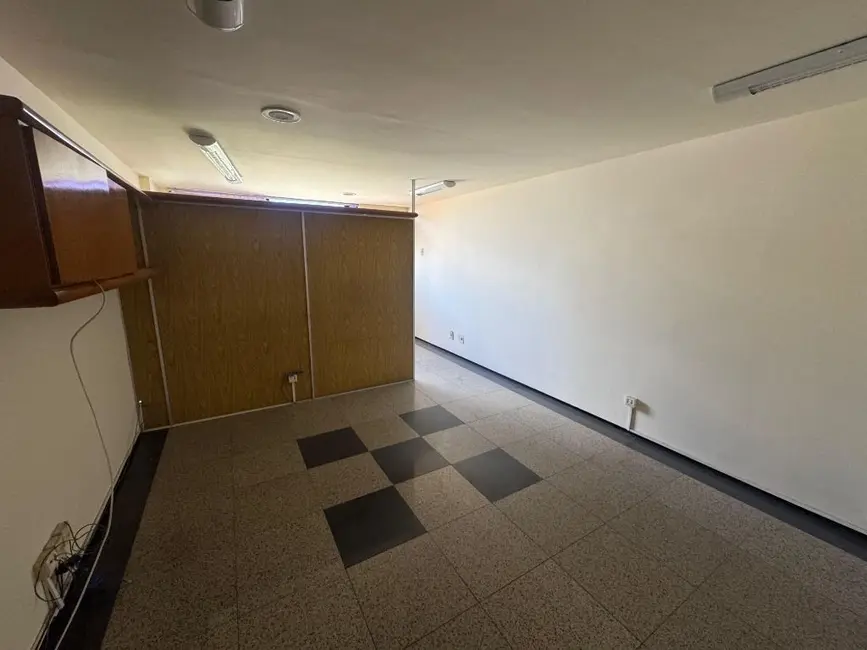 Sala Comercial à venda, 64m2 em Meireles, Fortaleza - CE - imagem 1 Foto 1 de Sala Comercial à venda, 64m2 em Meireles, Fortaleza - CE