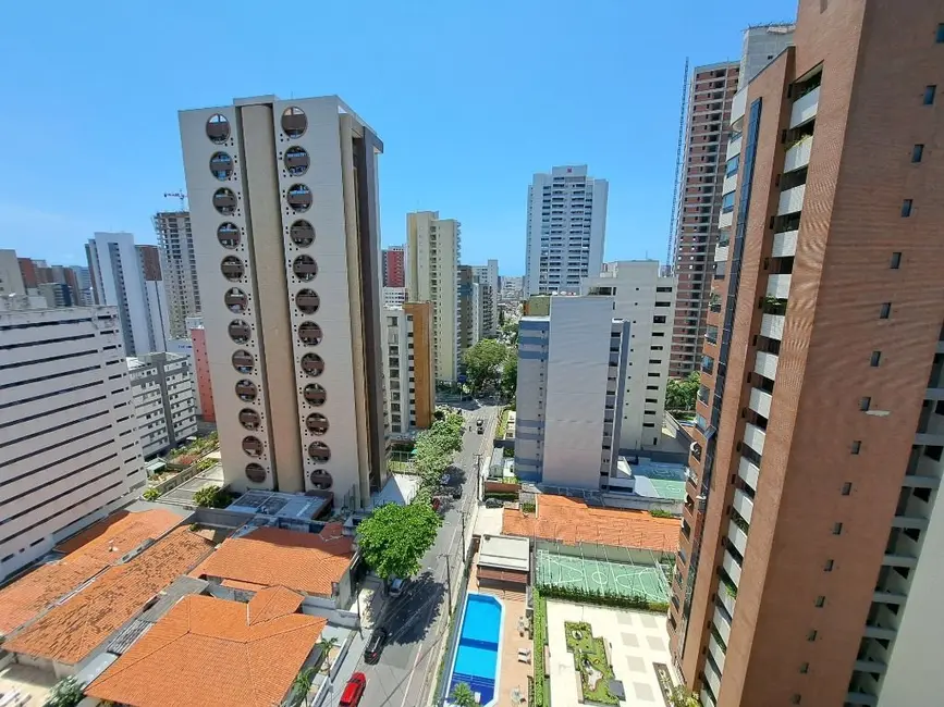 Foto 6 de Apartamento com 4 quartos à venda, 232m2 em Meireles, Fortaleza - CE