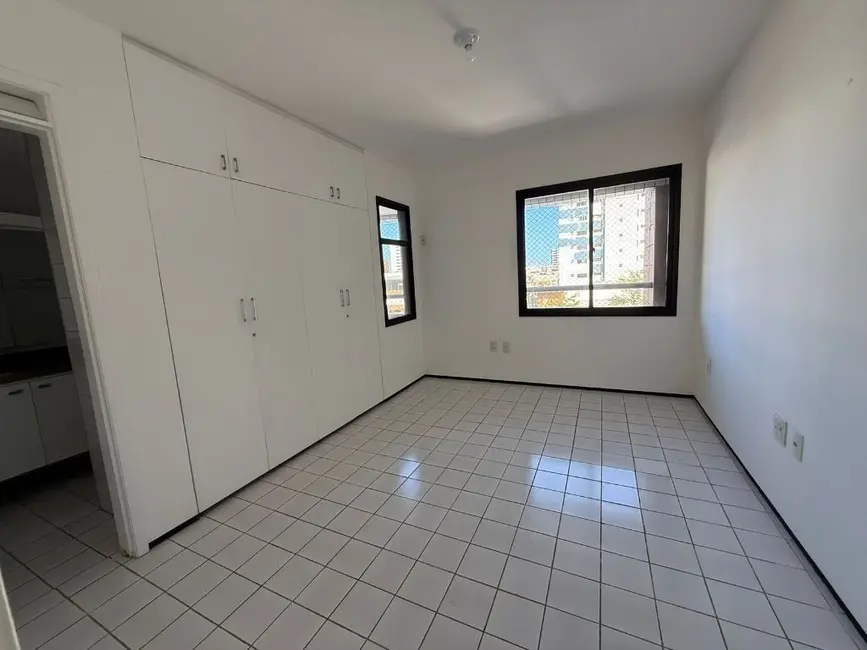 Foto 3 de Apartamento com 3 quartos à venda, 210m2 em Meireles, Fortaleza - CE