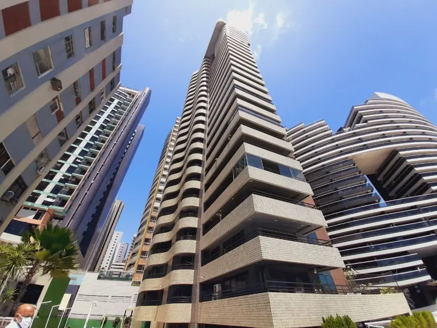Apartamento com 3 quartos à venda, 254m2 em Meireles, Fortaleza - CE - imagem 3 Foto 3 de Apartamento com 3 quartos à venda, 254m2 em Meireles, Fortaleza - CE