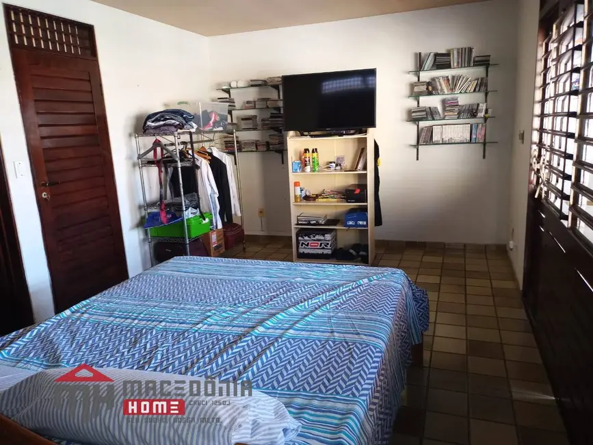 Foto 9 de Casa com 6 quartos à venda, 376m2 em Manaíra, Joao Pessoa - PB