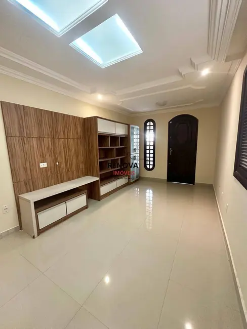 Casa com 4 quartos à venda, 480m2 em Cobilândia, Vila Velha - ES - imagem 2 Foto 2 de Casa com 4 quartos à venda, 480m2 em Cobilândia, Vila Velha - ES