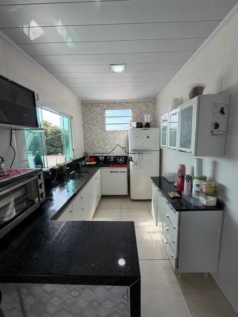 Foto 5 de Casa com 4 quartos à venda, 200m2 em Jardim Marilândia, Vila Velha - ES