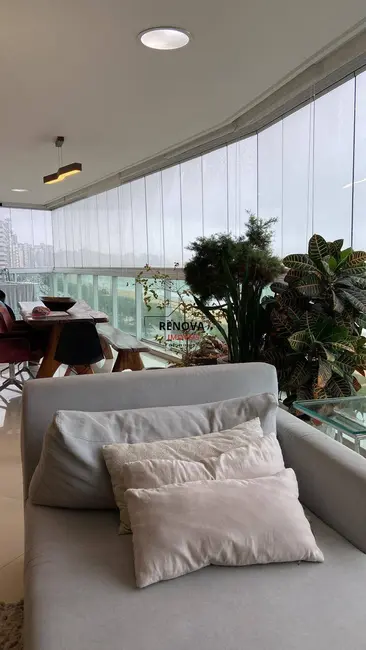 Apartamento com 4 quartos à venda, 240m2 em Praia de Itaparica, Vila Velha - ES - imagem 3 Foto 3 de Apartamento com 4 quartos à venda, 240m2 em Praia de Itaparica, Vila Velha - ES
