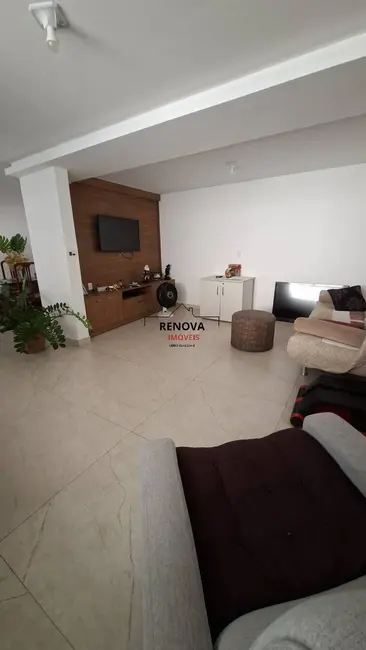 Foto 2 de Casa com 4 quartos à venda e para alugar, 186m2 em Praia das Gaivotas, Vila Velha - ES