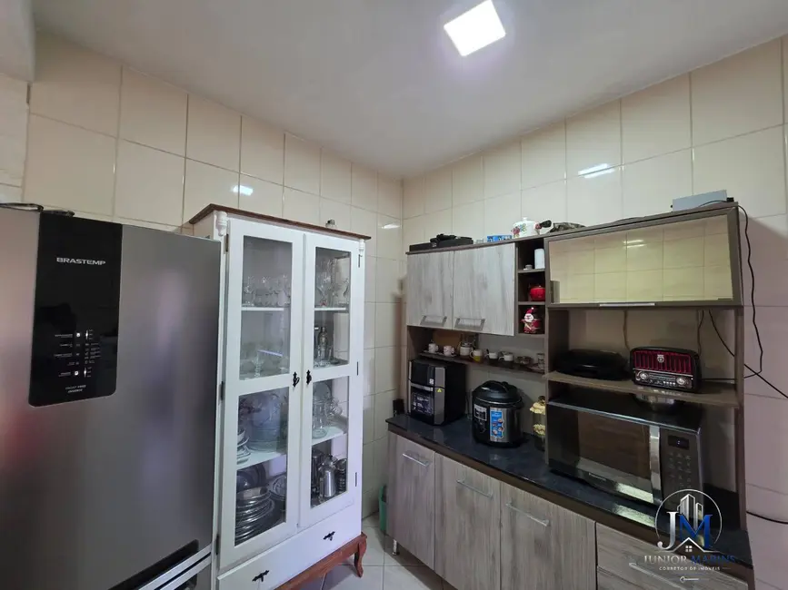 Foto 9 de Casa com 6 quartos à venda, 360m2 em Balneario Barra Do Sul - SC