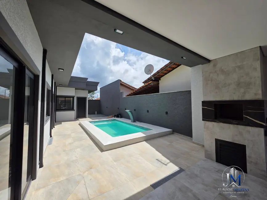Foto 3 de Casa com 3 quartos à venda, 258m2 em Balneario Barra Do Sul - SC