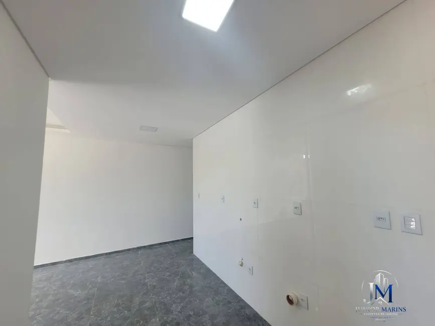 Foto 3 de Casa com 2 quartos à venda, 153m2 em Centro, Balneario Barra Do Sul - SC